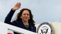 campanha-de-kamala-harris-nos-eua-quer-atrair-idosos-com-sorvete-e-dancas-de-swing