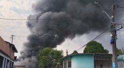 incendio-atinge-fabrica-na-zona-norte-de-manaus