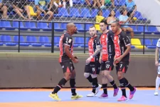 jec-futsal-sai-atras,-mas-busca-o-empate-contra-o-pato-e-avanca-a-semifinal-da-taca-brasil