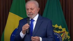 lula-diz-que-venezuela-vive-regime-“desagradavel”-e-“autoritario”,-mas-nega-ditadura