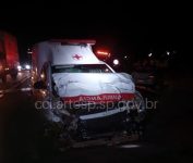 acidente-entre-ambulancia-e-carro-deixa-tres-feridos-em-rodovia-de-avare