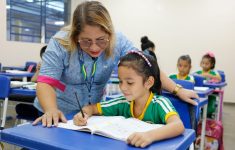 escolas-de-boca-do-acre,-manaus-e-beruri-lideram-ideb-no-amazonas;-confira-ranking