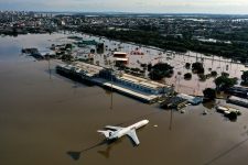 cerca-de-40%-da-primeira-etapa-de-obra-da-pista-do-aeroporto-salgado-filho-esta-concluida,-diz-fraport