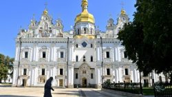 parlamento-ucraniano-aprova-proibicao-da-igreja-ortodoxa-vinculada-a-russia