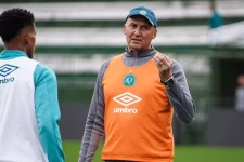 chapecoense-confirma-a-volta-de-gilmar-dal-pozzo-ao-clube