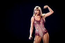 taylor-swift-fala-pela-primeira-vez-sobre-suspeita-de-ataque-terrorista-aos-seus-shows-em-viena