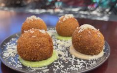 bolinho-do-sertao:-prato-do-dia-ensina-receita-nordestina-de-petisco-recheado-com-carne-seca