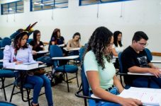 ms-supera:-programa-que-paga-r$-1,4-mil-para-estudantes-esta-com-inscricoes-abertas-para-nova-fase-de-selecao