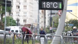 temperatura-em-sao-paulo-segue-baixa,-mas-sol-deve-elevar-para-21 °c-durante-o-dia