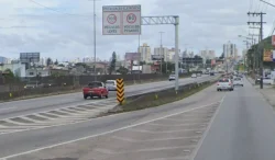 br-101-tera-bloqueios-nesta-quarta-feira-na-grande-florianopolis;-veja-onde