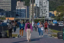 populacao-de-santa-catarina-cresce-5,9%-em-um-ano-e-ultrapassa-8-milhoes;-veja-comparativo