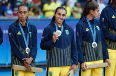 as-medalhas-de-marta-nas-olimpiadas-com-o-time-do-brasil-de-futebol-feminino