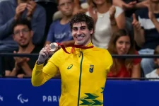 talisson-glock,-de-joinville,-ganha-duas-medalhas-de-bronze-em-um-so-dia-nos-jogos-paralimpicos