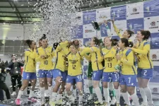 brasil-e-campeao-do-ii-torneio-internacional-de-futsal-feminino-em-sc