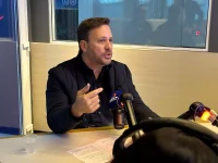 propaganda-de-adriano-silva-e-suspensa-pela-justica-eleitoral-em-joinville