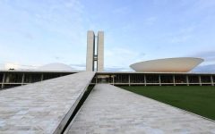 ccj-da-camara:-votacao-da-anistia-aos-presos-pelo-8-de-janeiro-e-adiada