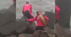 corpo-e-encontrado-nos-molhes-em-passo-de-torres-e-pode-ser-de-pescador-desaparecido