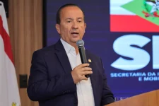 jorginho-mello-no-sul-de-sc:-o-que-preve-a-agenda-do-governador-nesta-terca-feira