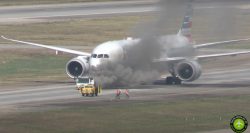 video:-veiculo-de-reboque-pega-fogo-durante-transporte-de-boeing-e-incendio-mobiliza-equipes-no-aeroporto-internacional-de-sp