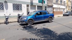 perseguicao-entre-pm-e-criminosos-termina-com-carros-danificados-em-juiz-de-fora;-video