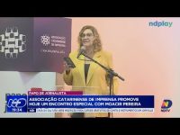 moacir-pereira-compartilha-experiencias-em-encontro-da-associacao-catarinense-de-imprensa