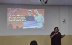 cidade-onde-lula-estava-no-8/1-homenageia-democracia