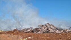 incendio-atinge-area-usada-para-descarte-de-residuos-e-materiais-de-construcoes-em-jau